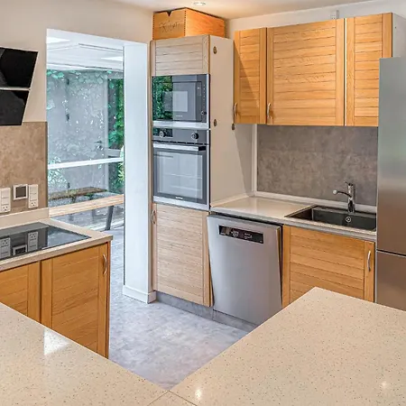 4 Bedroom Beautiful In * Oksbol (Syddanmark)