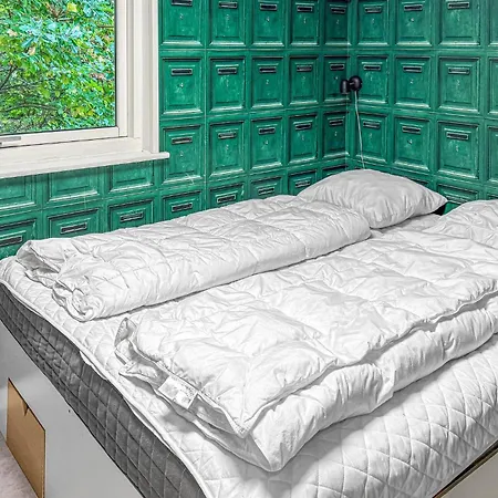 펜션 4 Bedroom Beautiful In