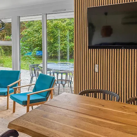 別荘 4 Bedroom Beautiful In